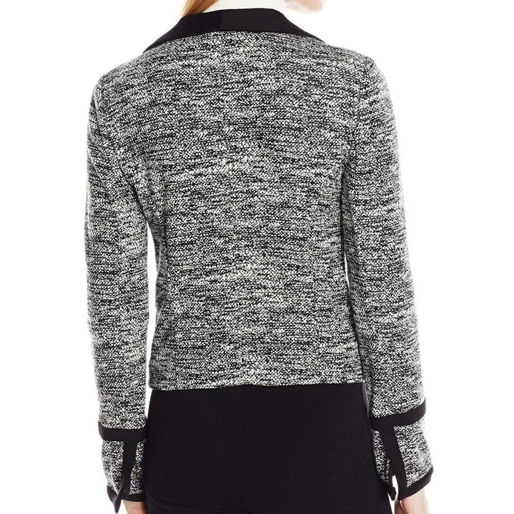Calvin Klein reposhing this
